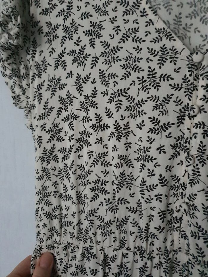 Robe fleurie - photo numéro 2