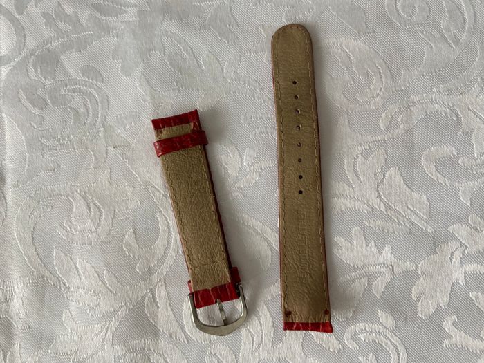 Bracelet de Montre Genuine Leather – Cuir Véritable Rouge - photo numéro 2