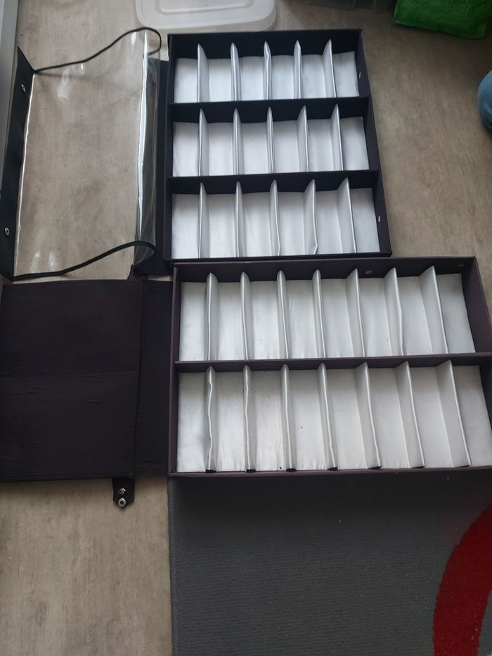 Lot 2 boîtes présentation lunette