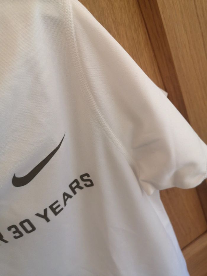 T-shirt de sport Nike en blanc et kaki S - photo numéro 6