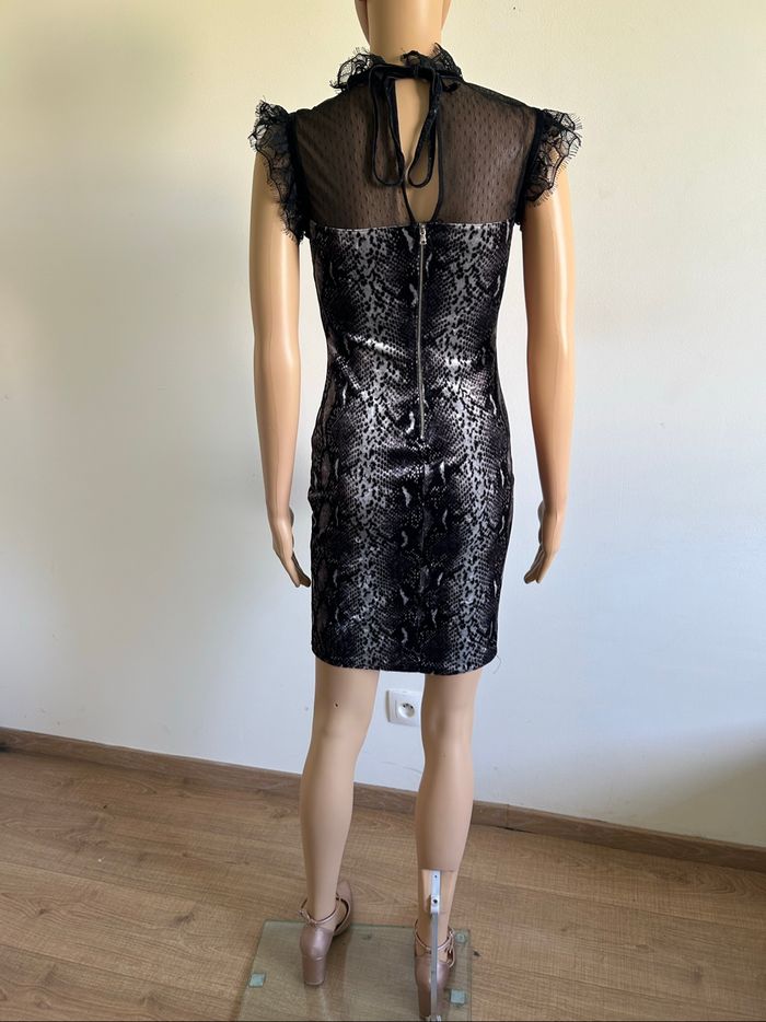 Robe noire et imprimée Soky&Soka taille S jamais portée - photo numéro 6
