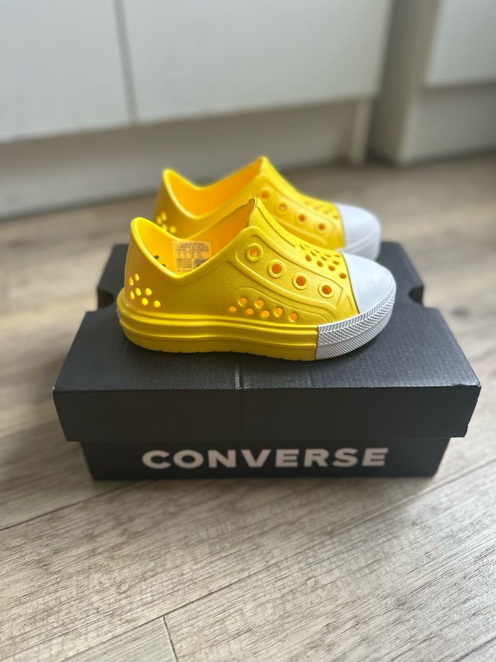 Converse all star play lite jaune neuf taille 25