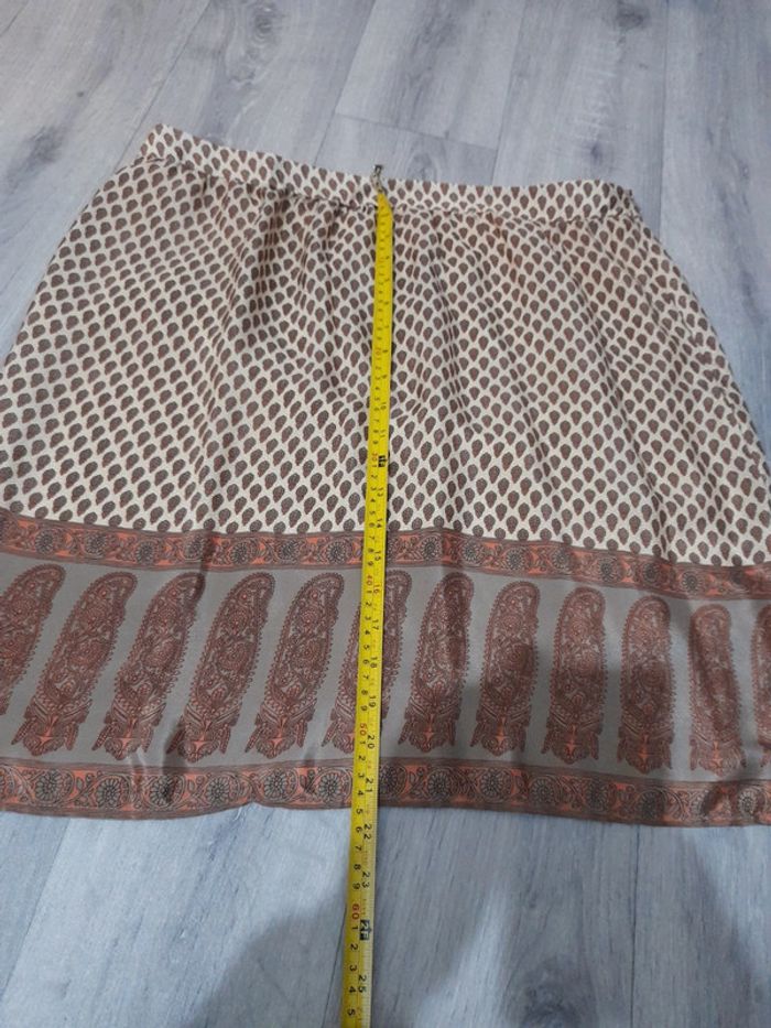 Jupe en soie neuve - photo numéro 7