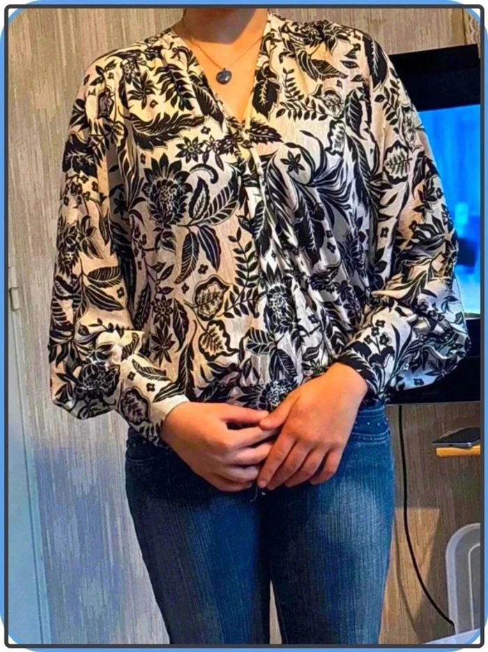 Tres  jolie cache coeur taille  40
