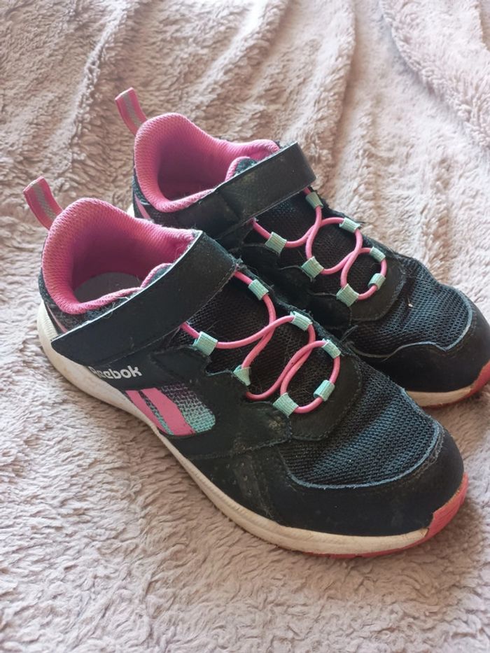 Baskets Reebok taille 33
