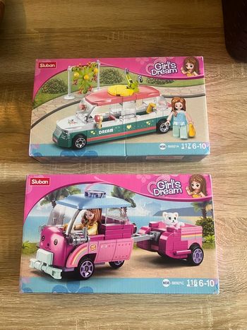 Boîtes de construction 