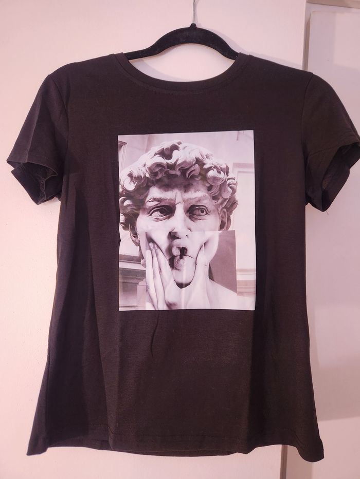 T-shirt imprimé neuf