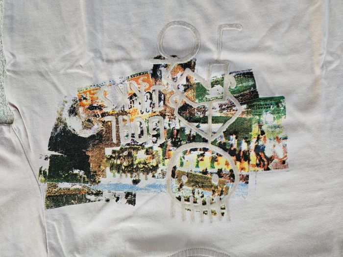 T-shirt  - Taille 4 ans - photo numéro 2