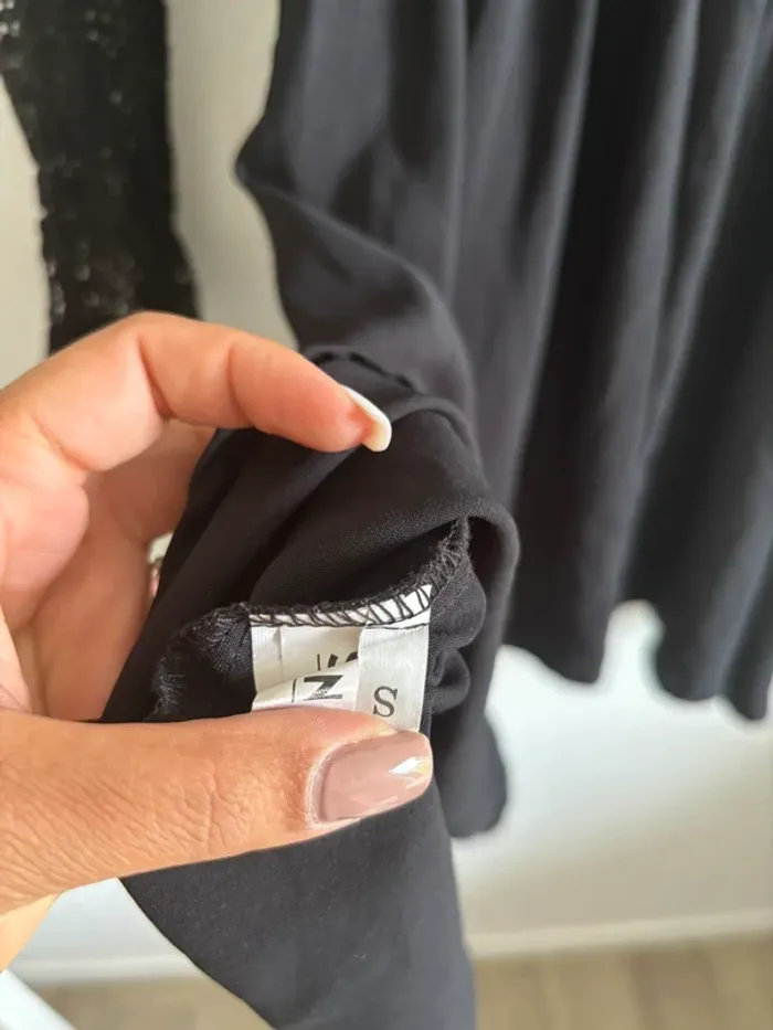 Robe avec manches dentelles - photo numéro 5