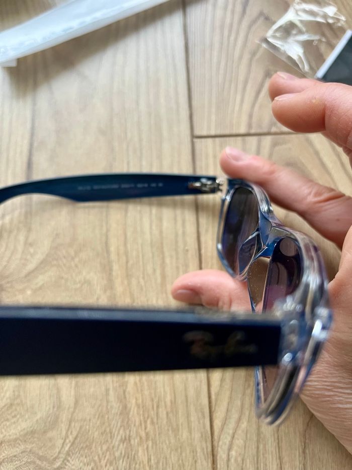 Lunettes de soleil Ray-Ban neuves - photo numéro 5