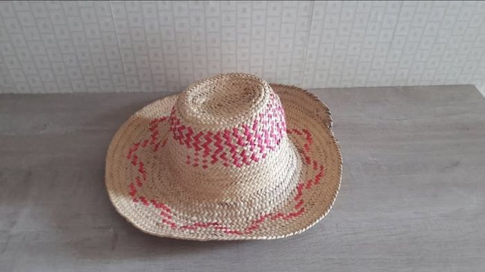 Chapeau En Paille style Orientale Fait Main Neuf