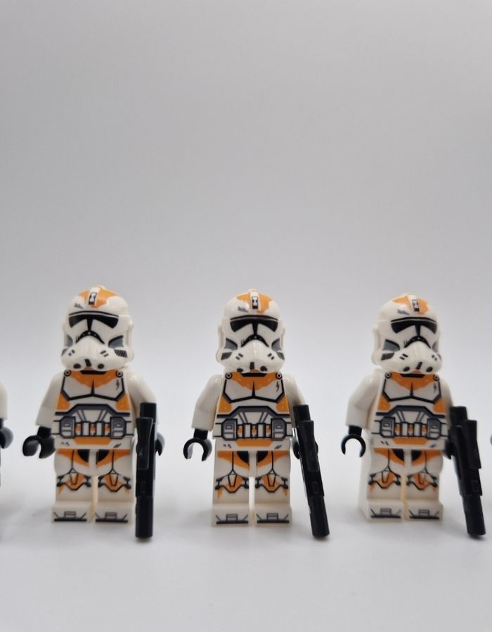 Figurines type lego 6 clones de la 212ème star wars - photo numéro 3