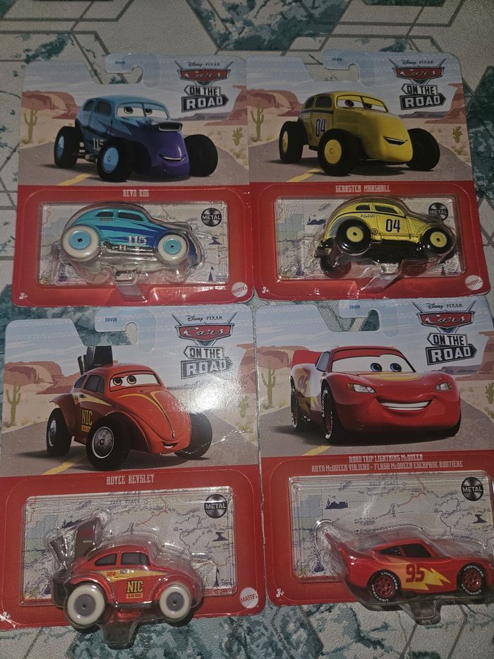 Lot de voitures cars Mattel neuves prix bas