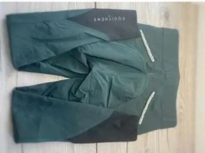 Pantalon Equitheme vert série Joséphine, taille  36  (S), grip  aux  genoux,  très  bon  état - photo numéro 6