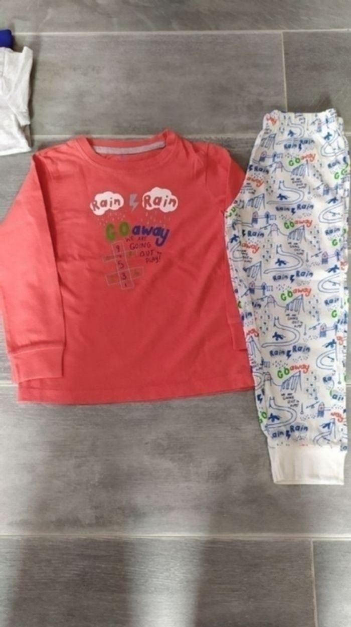 2 pyjamas 3/4 ans - photo numéro 3