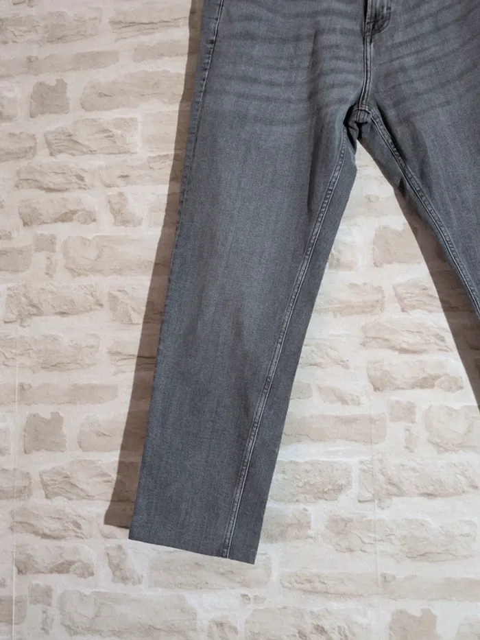 Jean homme griS Celio Taille 44 - photo numéro 2