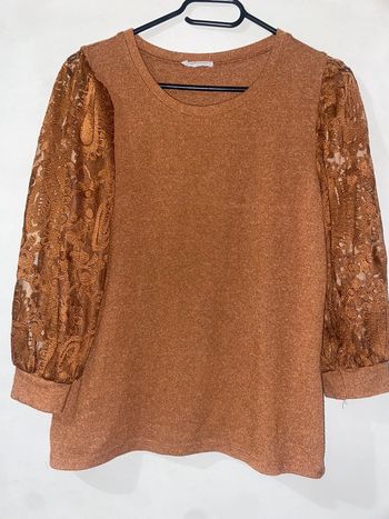 Pull dentelle camel
