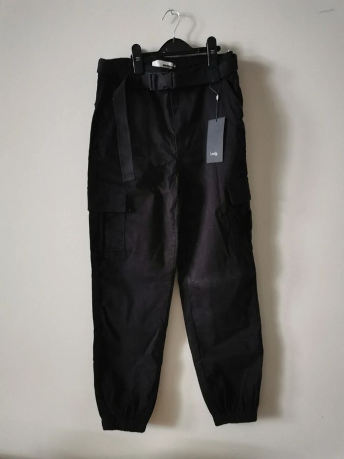 Pantalon cargo