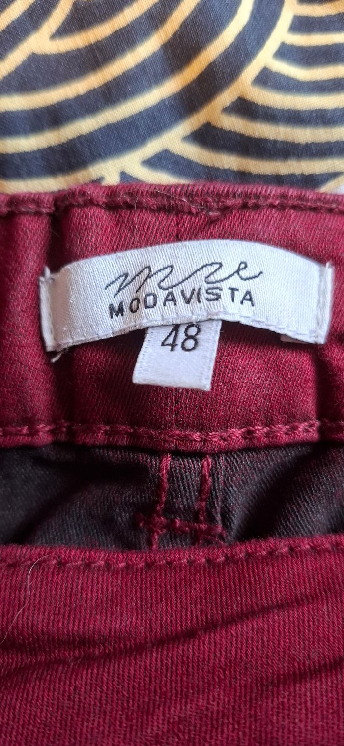 Pàtalon bordeaux - photo numéro 4