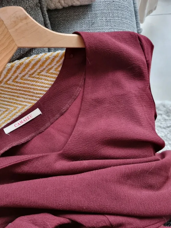 Robe rouge bordeaux - photo numéro 4