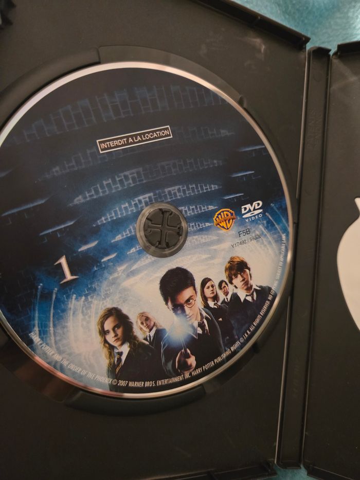 DVD Harry Potter et l'ordre du Phénix - photo numéro 3