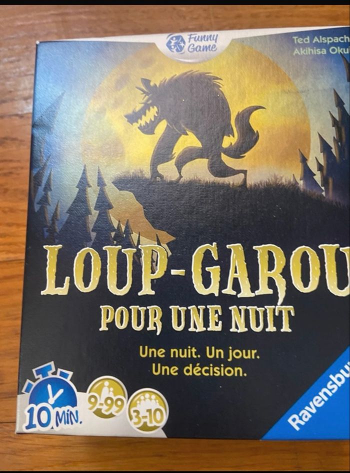 Jeu d'ambiance Ravensburger Loup-garou pour une nuit. - photo numéro 2