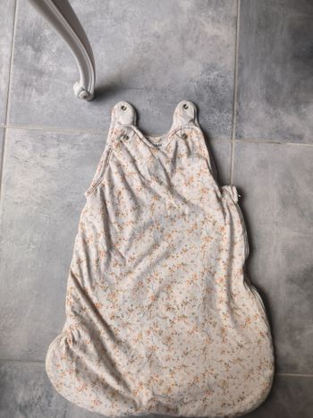 Gigoteuse bébé fille