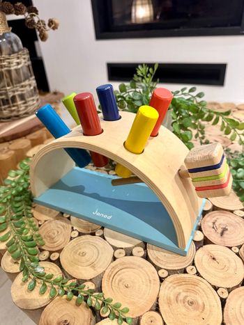 Jeu banc à marteler Djeco bois