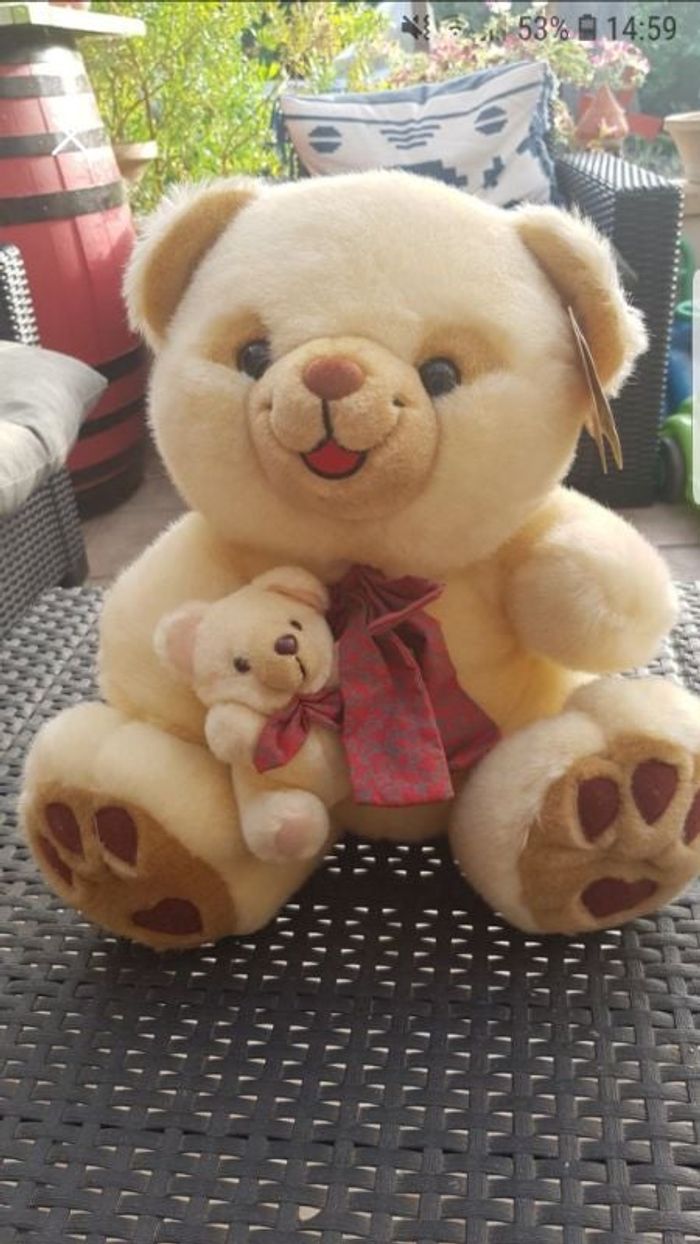 Ours en peluche et son ourson. 42 cm