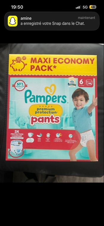 Couches Pampers taille 6 