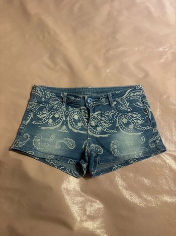 Short jean