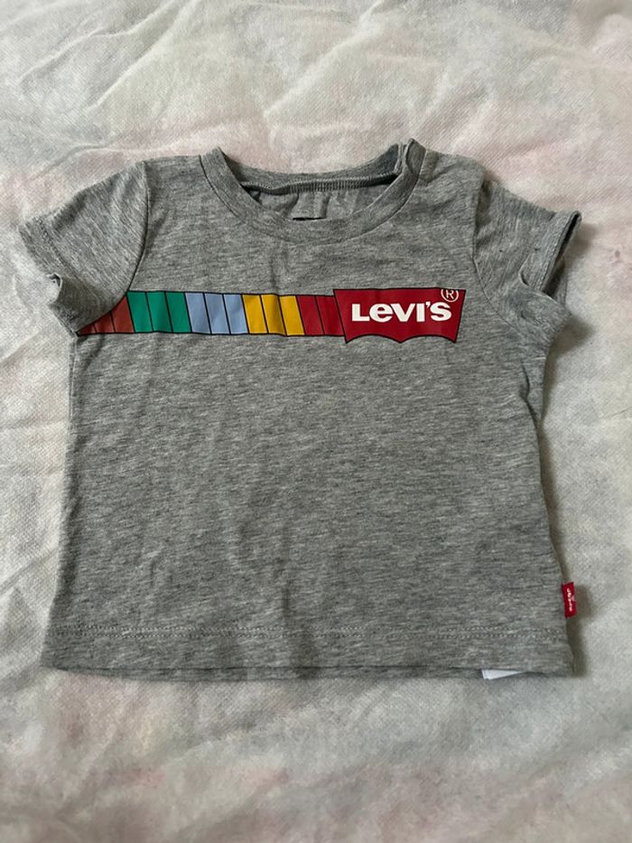 T shirt gris levi’s 6mois