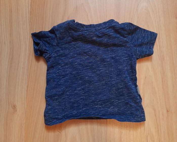 T-shirt taille 3 mois - photo numéro 2