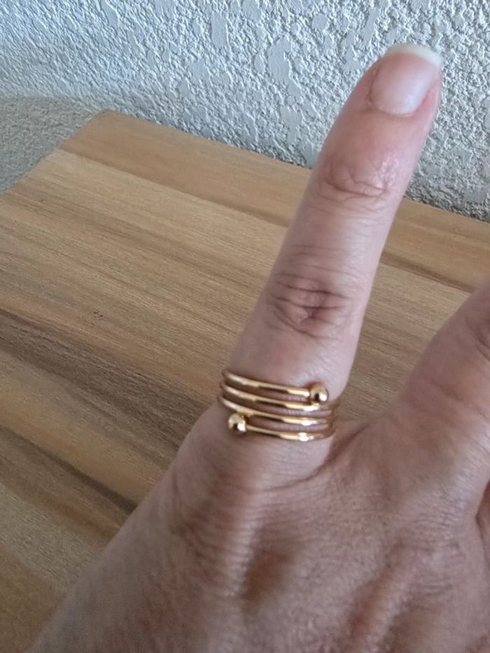Bague doré neuve - photo numéro 2