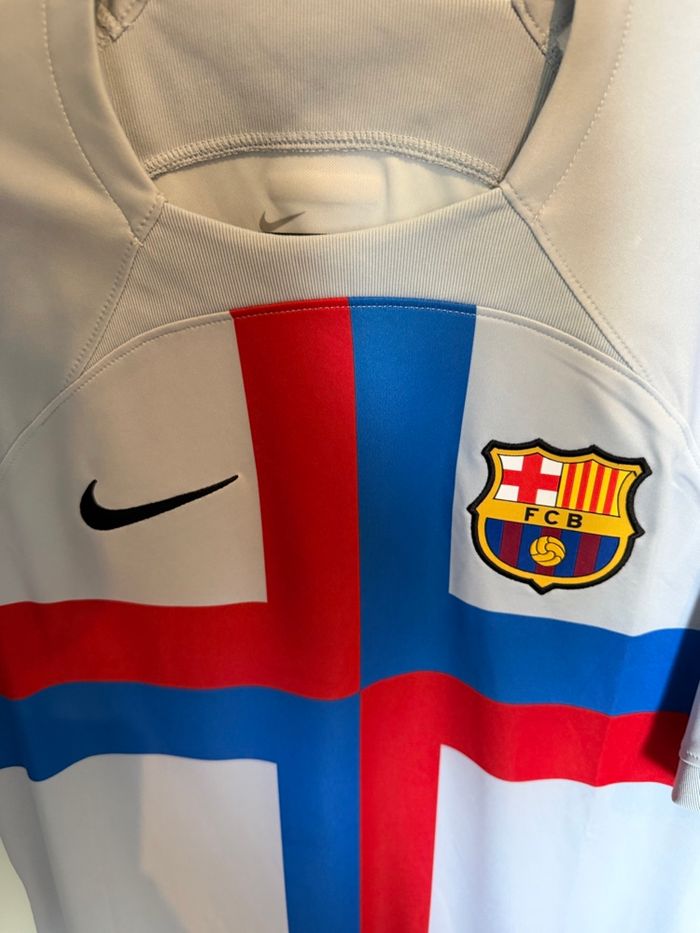 Maillot third du FC barcelone 2022/2023 vintage jersey - photo numéro 2