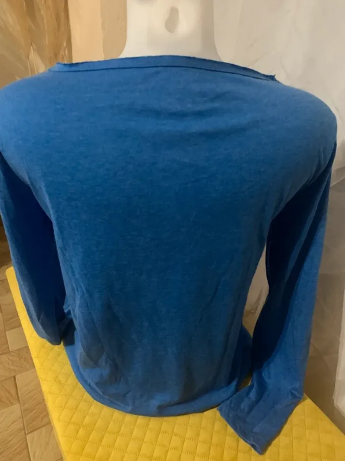 TEE shirt bleu Collection manches longues taille 42-44 - photo numéro 4