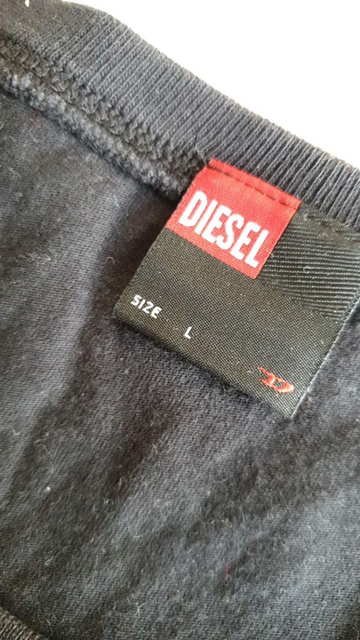 Tee shirt diesel noir et rose fluo - photo numéro 3