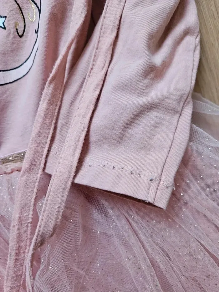 Robe manches longue et petit sac princesse c&a 6 ans - photo numéro 7