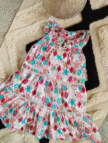 Robe fleurie et colorée 🌈