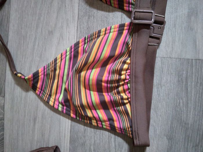 Maillot de bain T.38 neuf - photo numéro 5