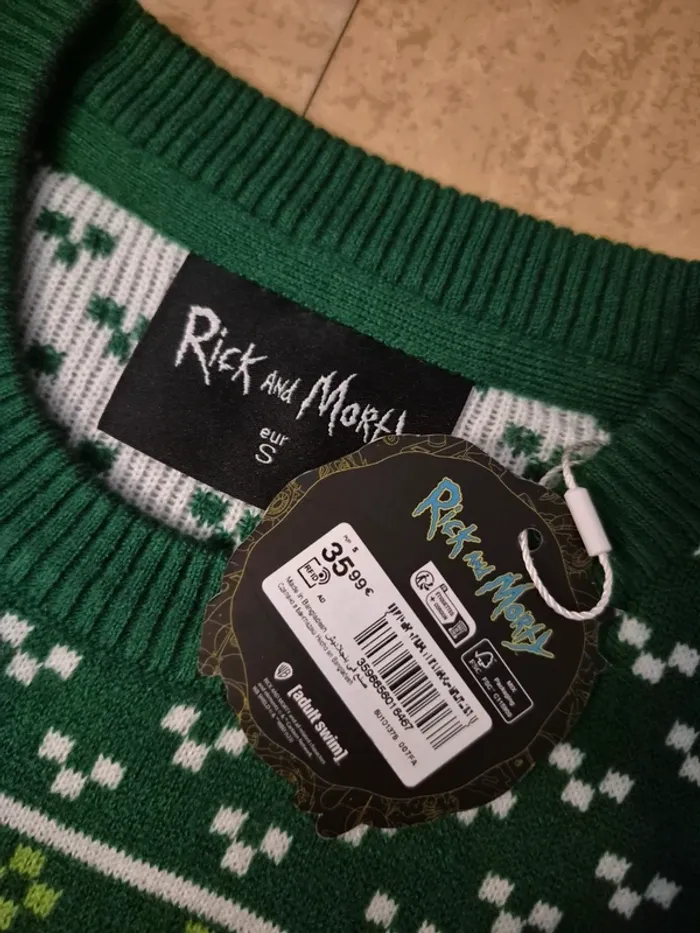 Pull de Noël Celio Rick et Morty en S - photo numéro 2