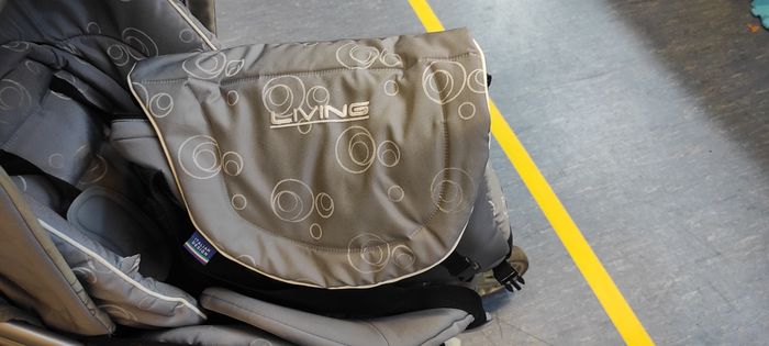 Poussette trio chicco - photo numéro 6