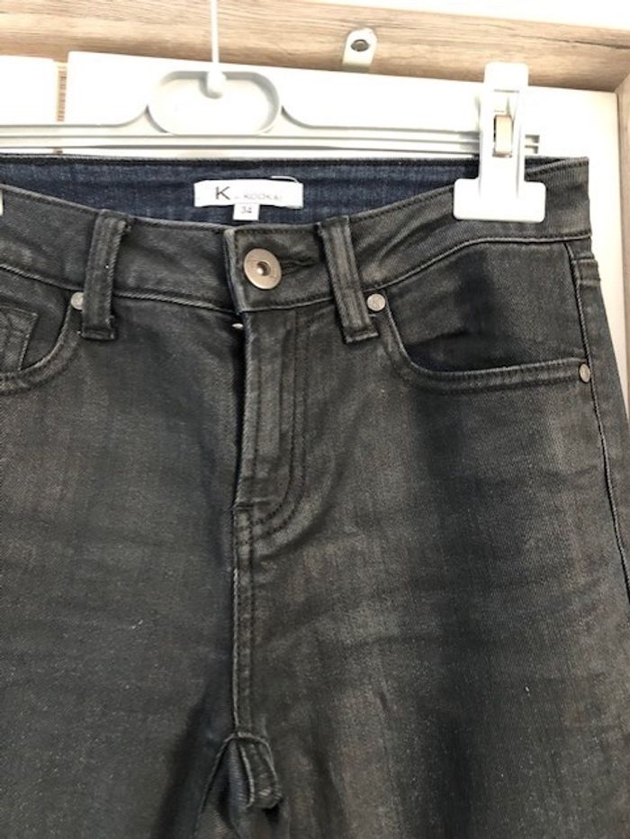 Pantalon noir brillant kookai Xs - photo numéro 4