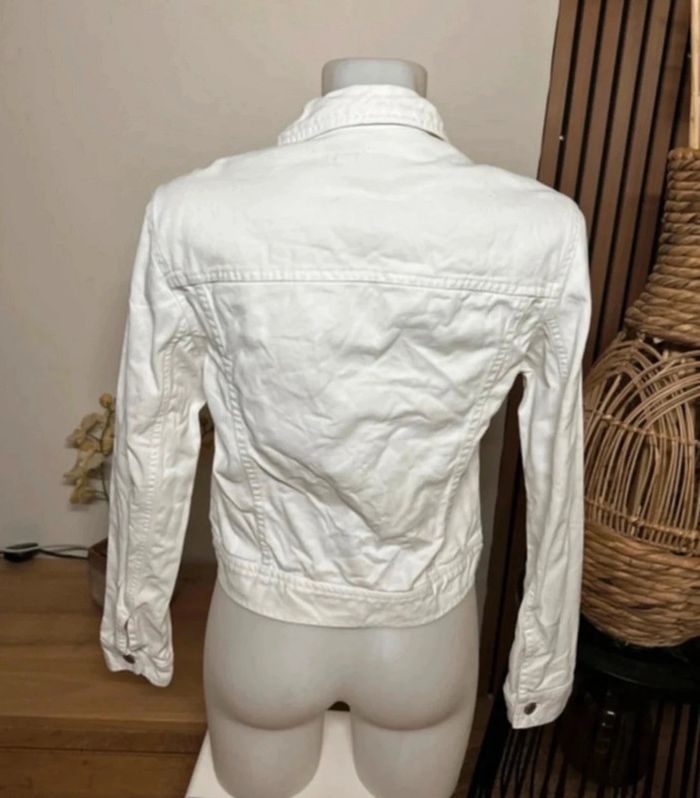 Veste en jean blanche Zara - photo numéro 3
