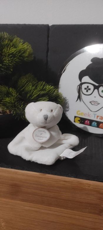 Mini doudou Et Compagnie Ours blanc Gris Vertbaudet Losange Triangle Doré