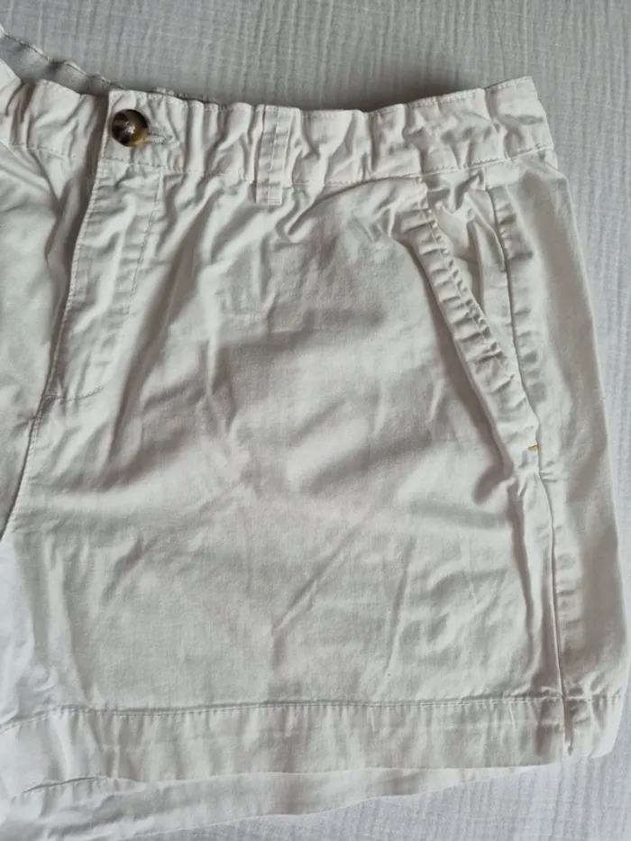 Short blanc Camaïeu bouton zèbre taille L - photo numéro 4