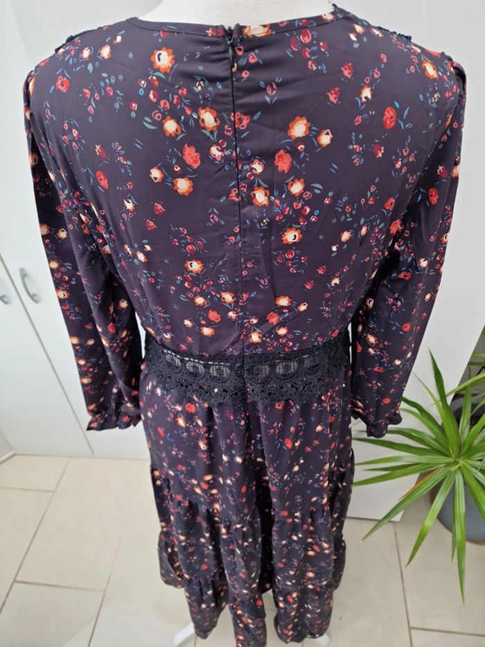 Robe Noire Dentelles Imprimé Fleurs Florale Fleurie - photo numéro 8