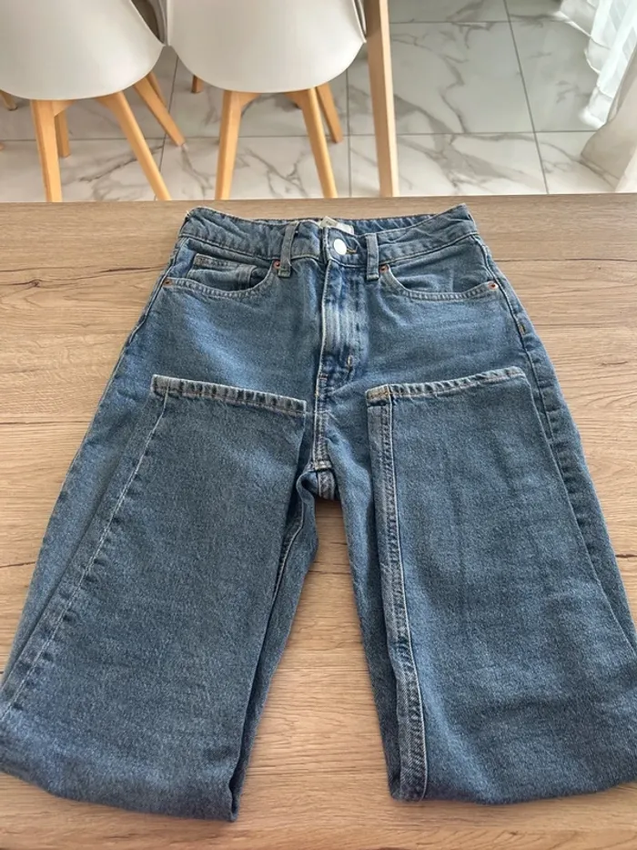Jean mom fit H&m taille 34 - photo numéro 3