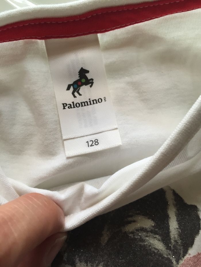 Tee shirt 8ans C&A - photo numéro 2