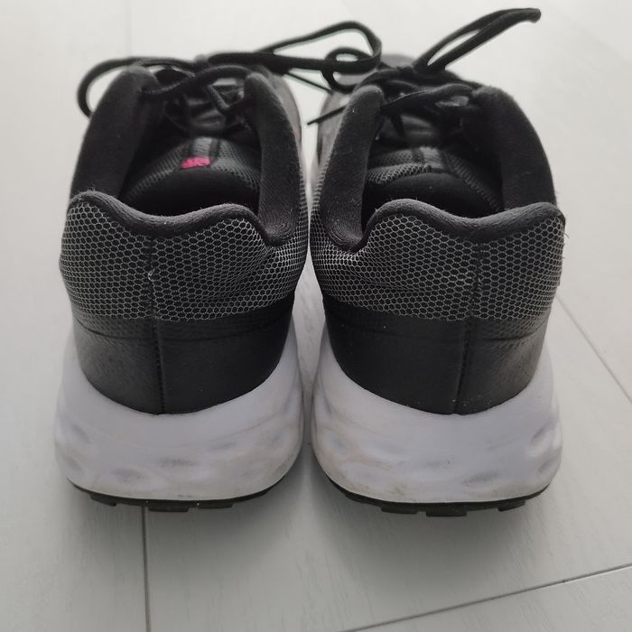 Chaussures Nike révolution 6 - photo numéro 4